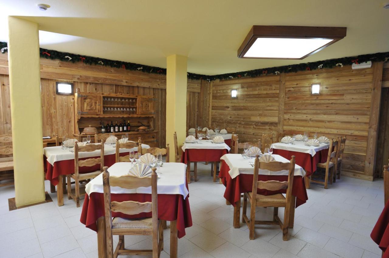 Hotel Rendez-Vous - Aymavilles מראה חיצוני תמונה